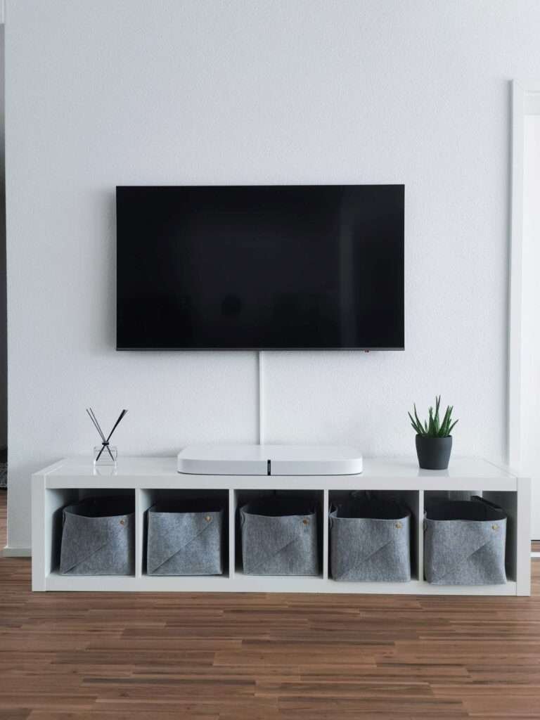 TV mounting service Mounted Flat TV